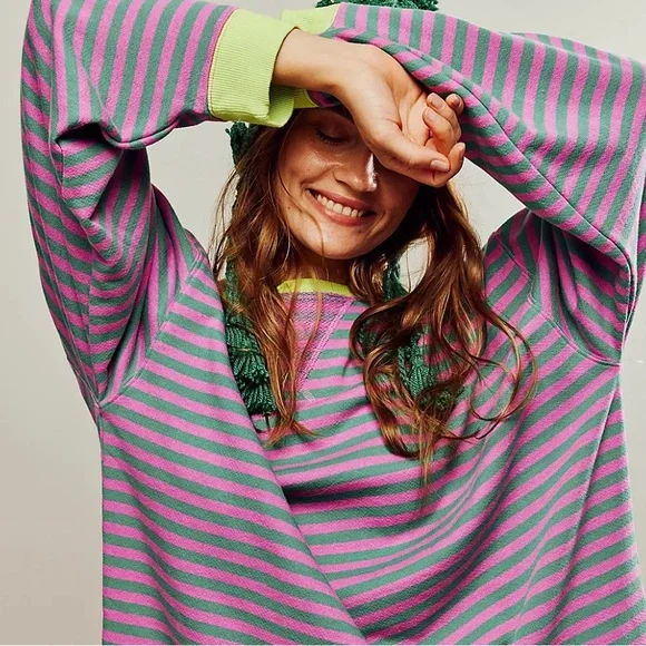 NWT Free People Classic Striped Oversized Crewneck Pink Combo Size Large - Picture 1 of 6